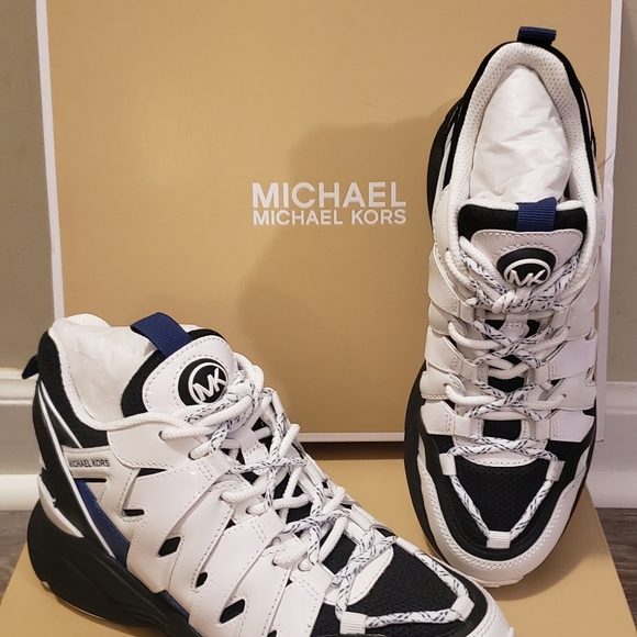 Michael Kors Hero Trainers Sneakers 7 Women NIB - Picture 2 of 6